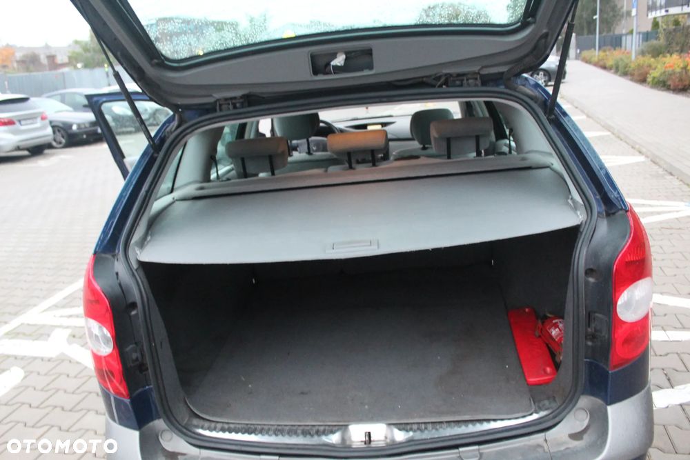 Renault Laguna 1.8 Privilege - 11