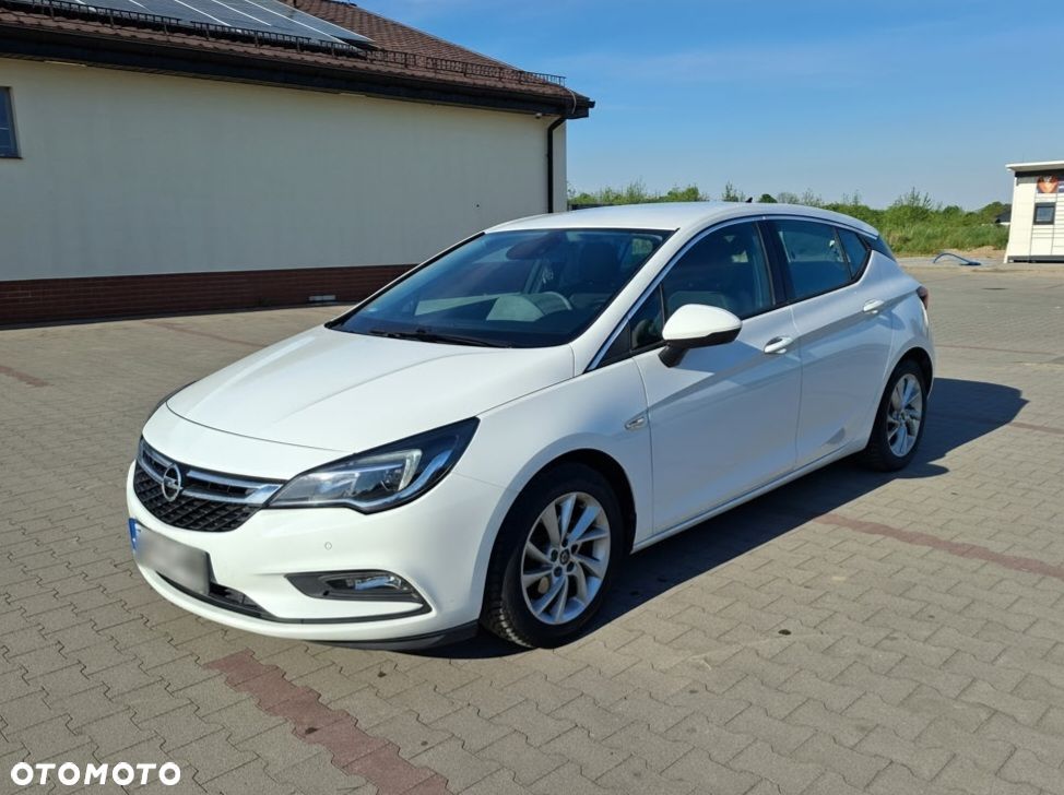 Opel Astra 1.6 CDTI Elite - 1