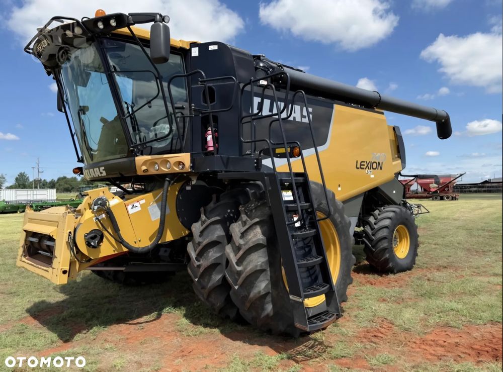 Claas Lexion 740 APS HYBRYID - 8