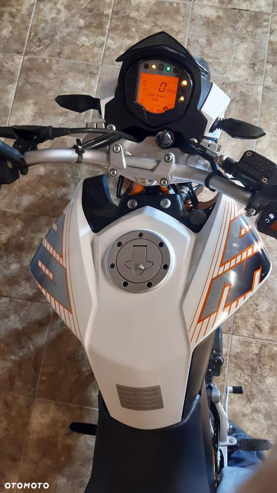 KTM Duke - 11