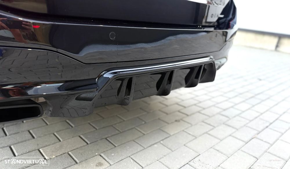 BMW 530 e Pack Desportivo M - 11