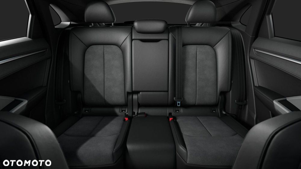 Audi Q3 Sportback - 9