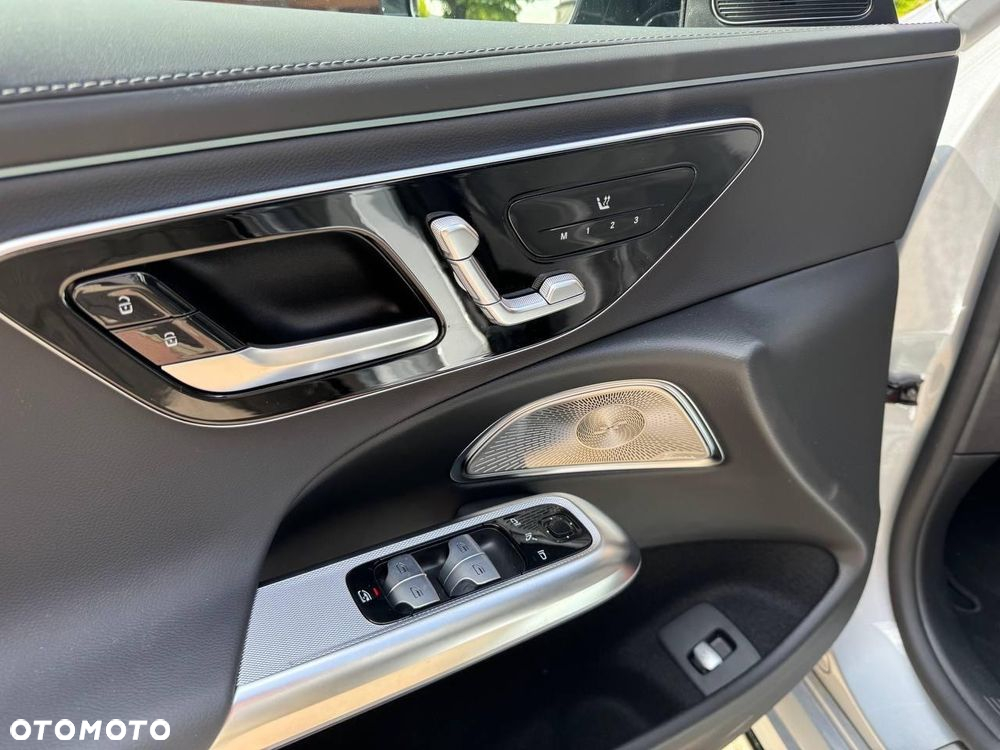 Mercedes-Benz Klasa E 220 d 4-Matic AMG - 13
