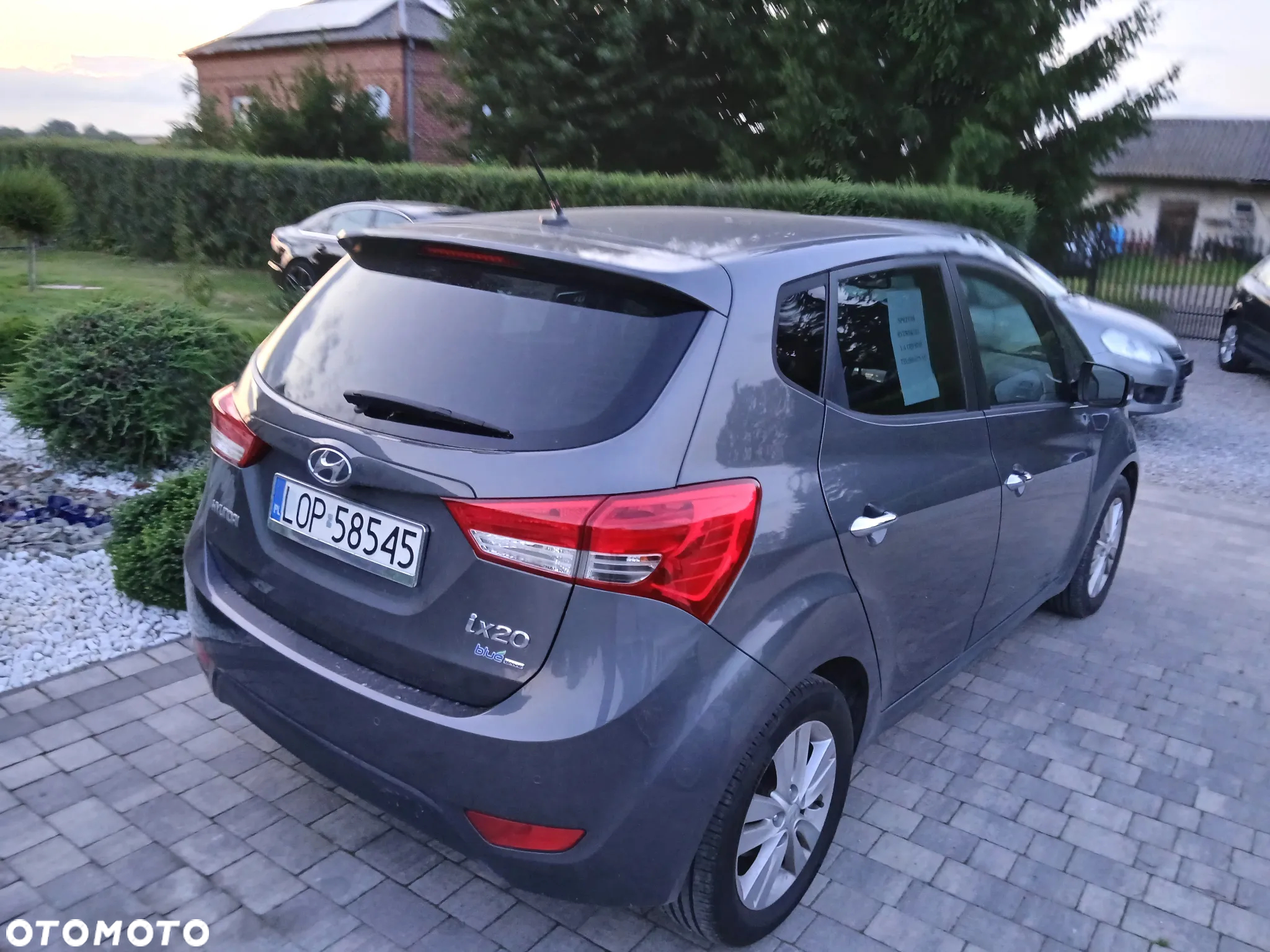 Hyundai ix20 1.4 CRDi Premium blue - 9