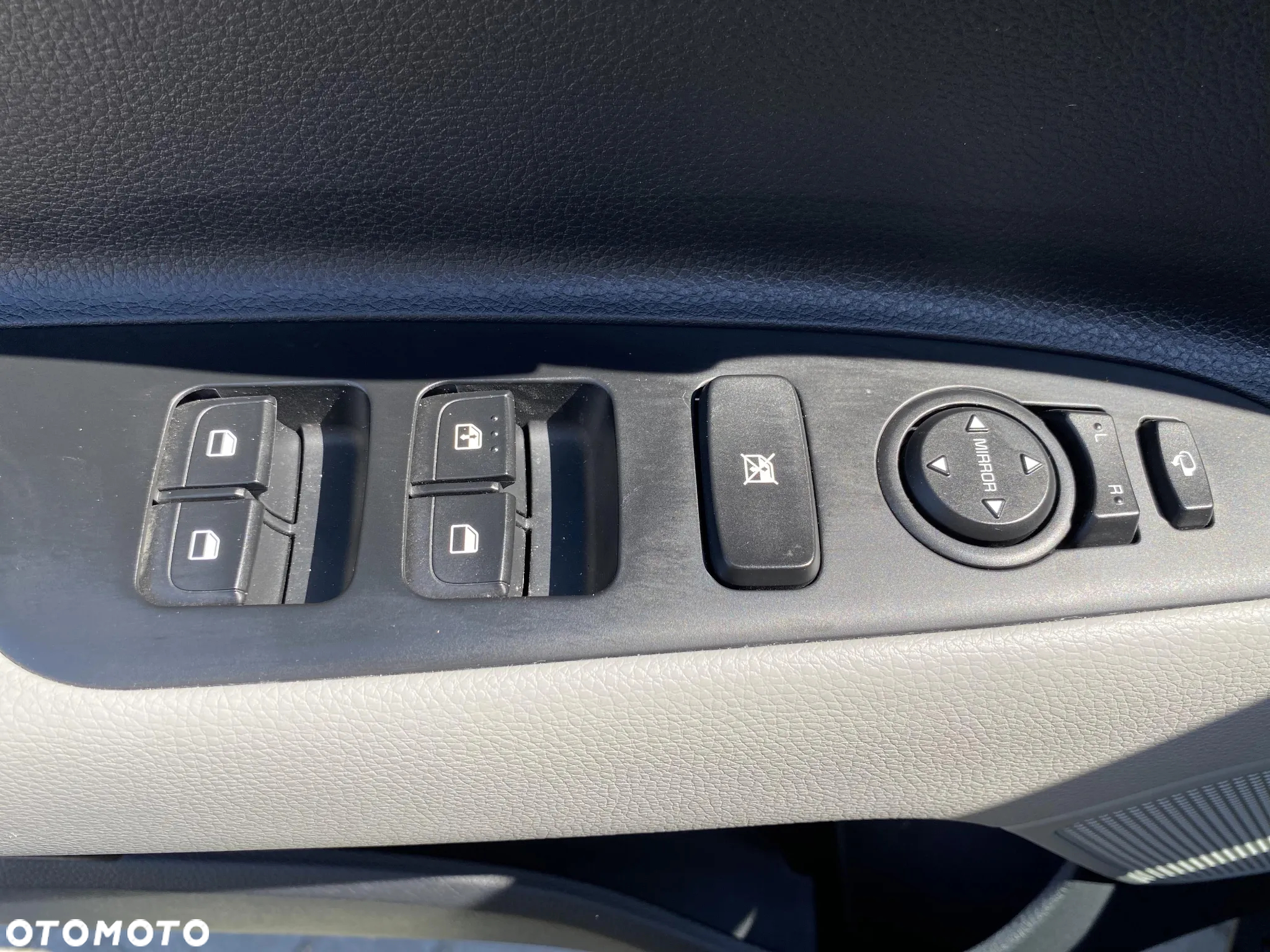 Kia Stonic 1.0 T-GDI L - 18