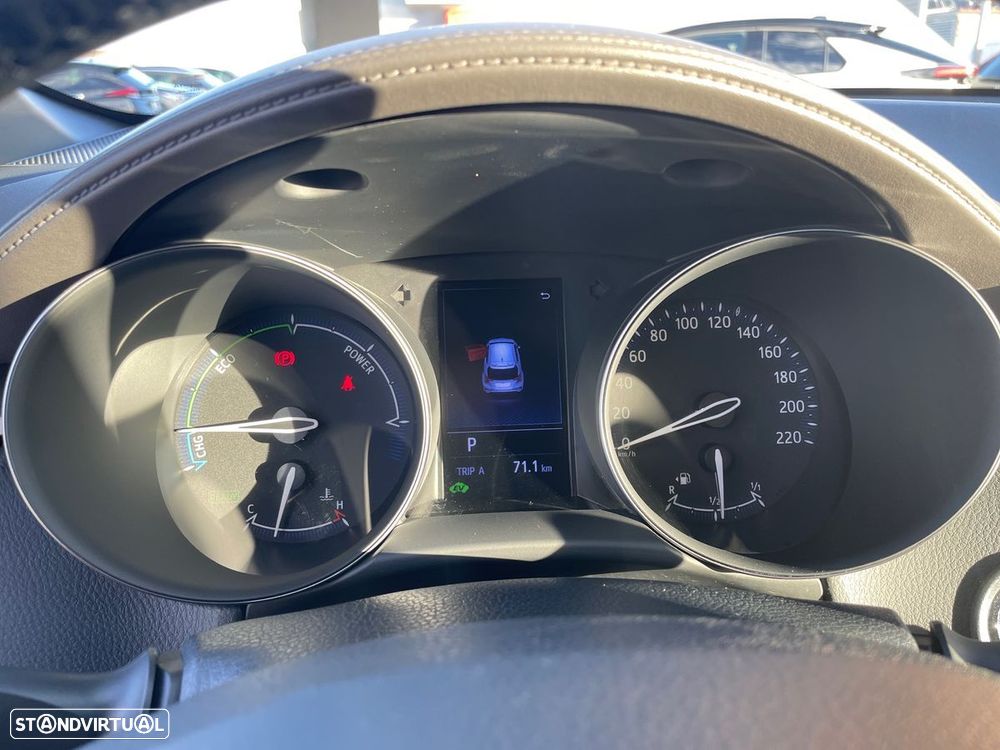 Toyota C-HR - 14