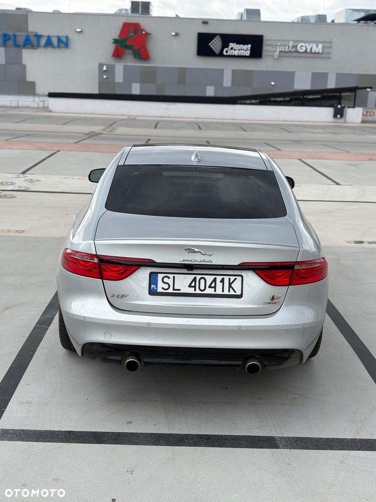 Jaguar XF - 7