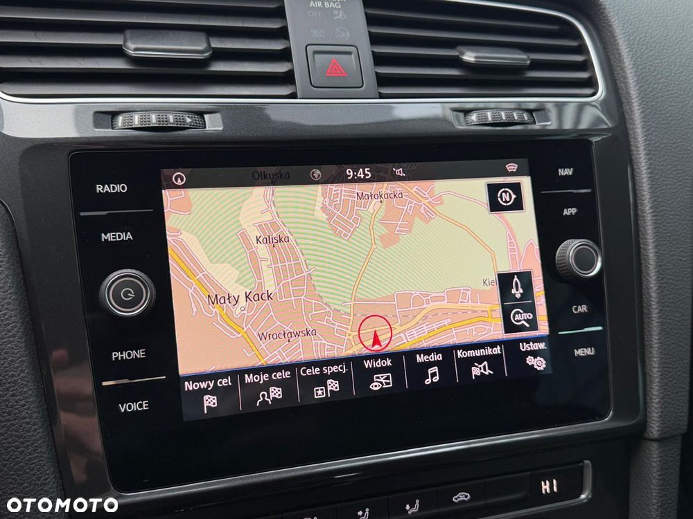 Volkswagen Golf 1.5 TSI BMT Comfortline DSG - 22