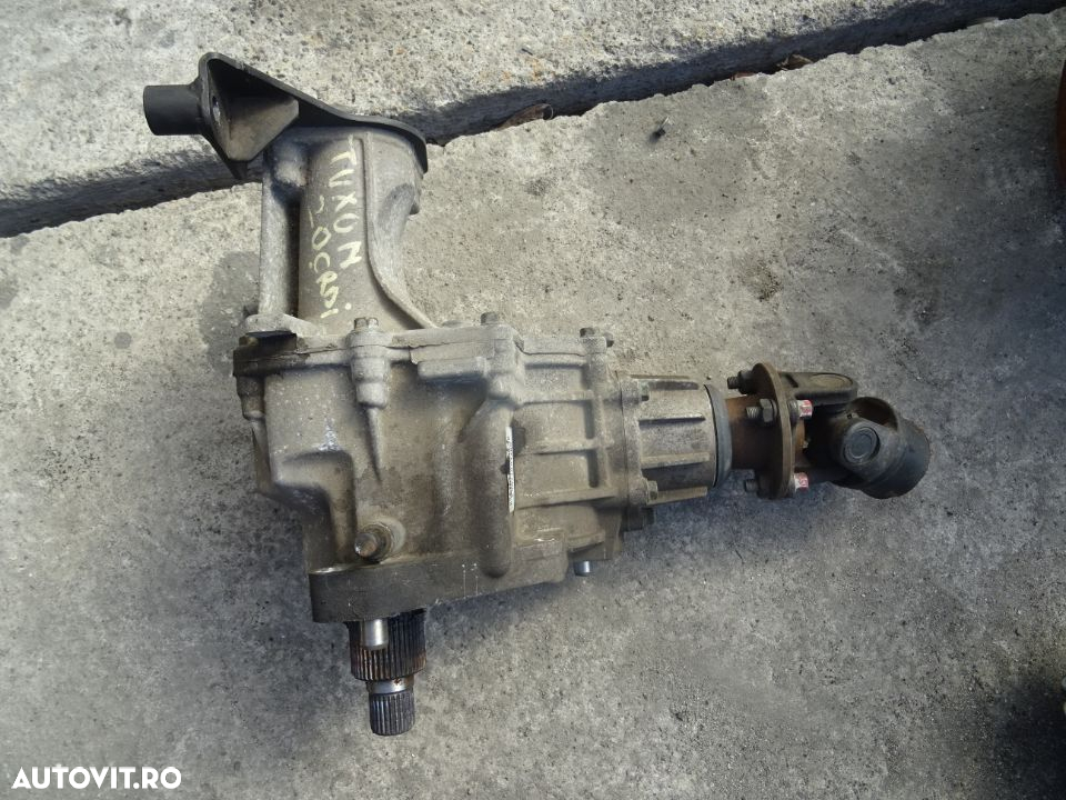 Vand Cutie de Transfer Hyundai Tucson 2.0 CRDI cutie manuala cu 6 viteze 4X4 din 2007 cod: JM VGT - 2