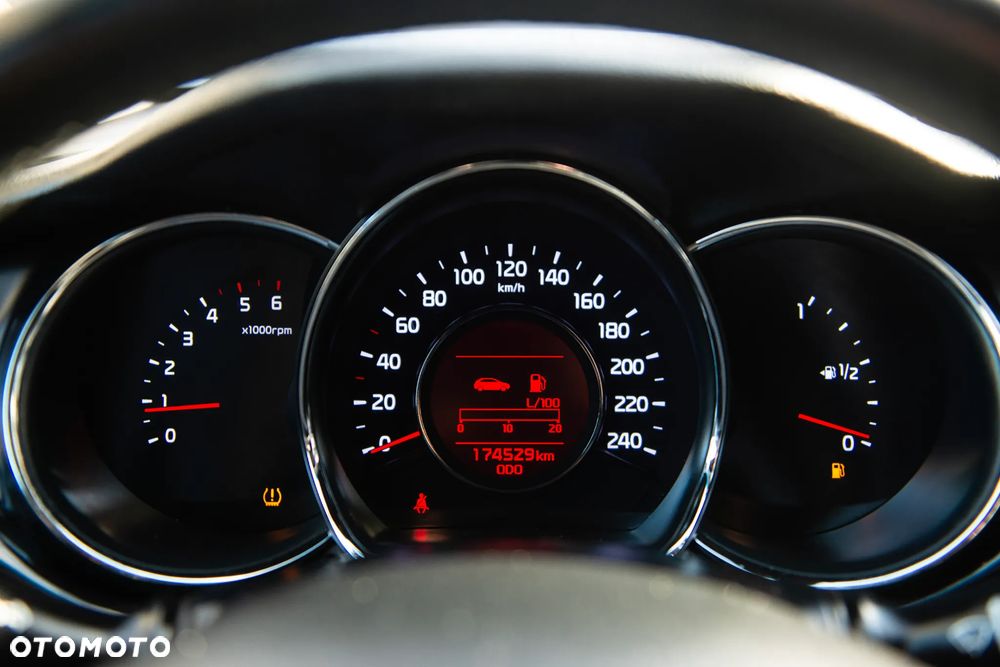 Kia Ceed ver-1-6-gdi-business-line - 17