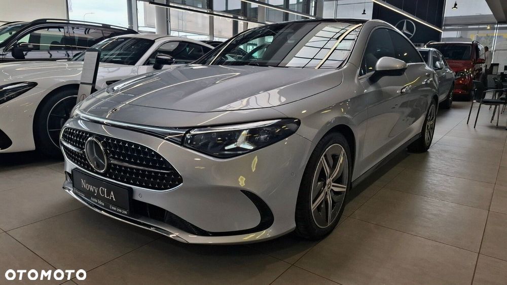 Mercedes-Benz CLA 200 mHEV 8G-DCT - 3
