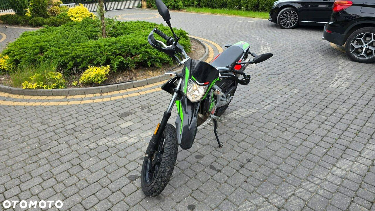 Aprilia SX