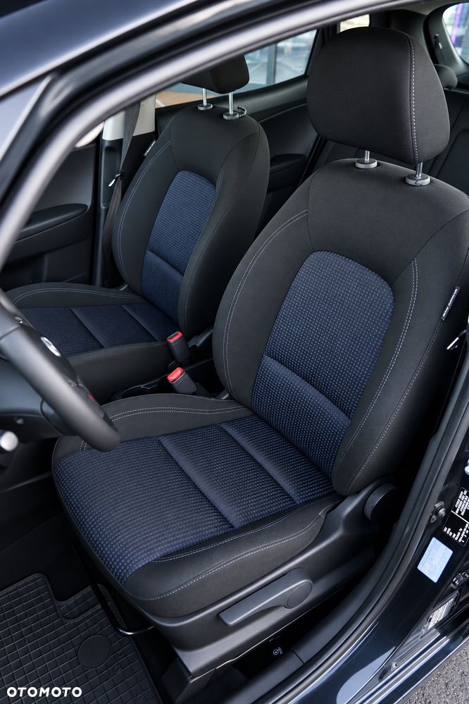 Hyundai ix20 1.6 Classic + - 6