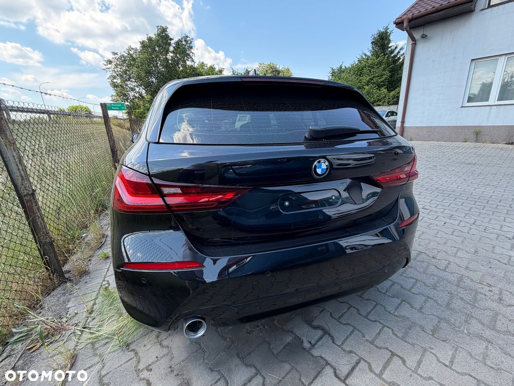 BMW Seria 1 - 8