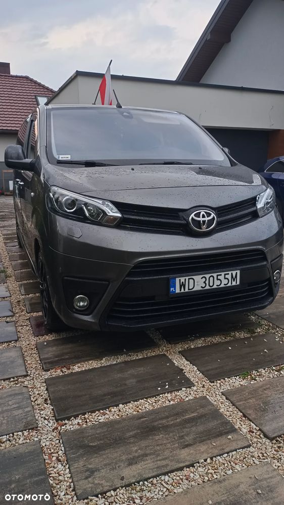 Toyota Proace Verso 2.0 D4-D Medium Family - 1
