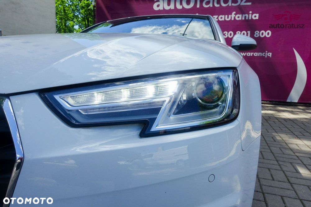Audi A4 Limousine - 8