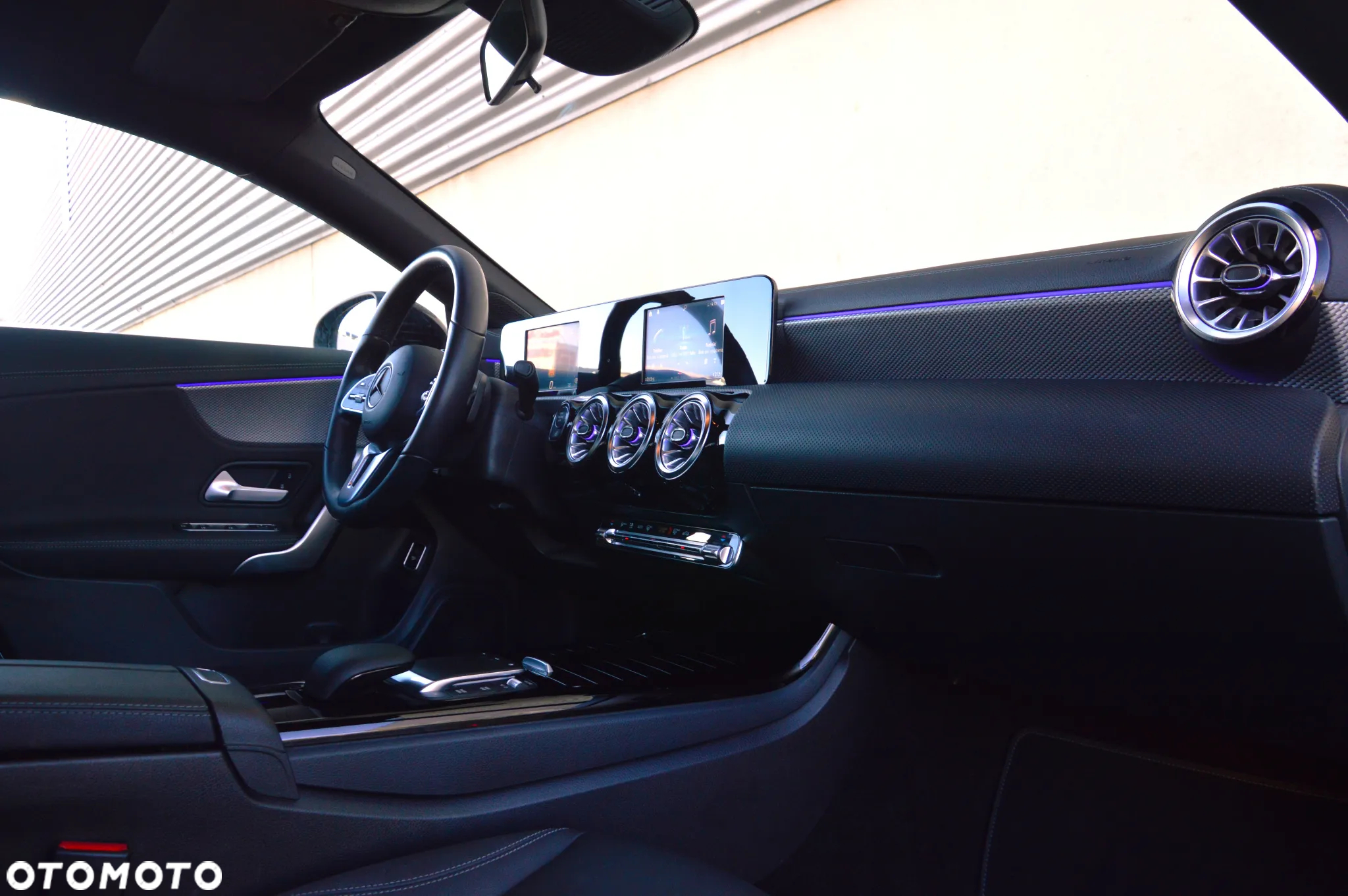 Mercedes-Benz CLA 250 4-Matic Progressive 7G-DCT - 15