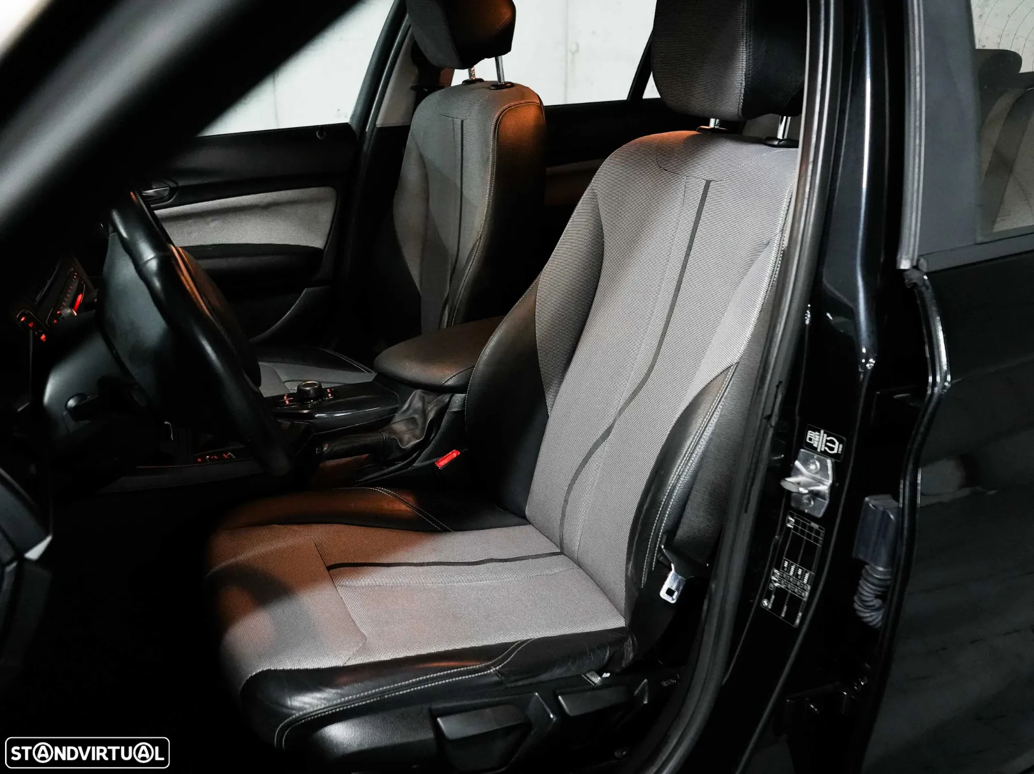 BMW 116 d EDynamics Line Urban - 29