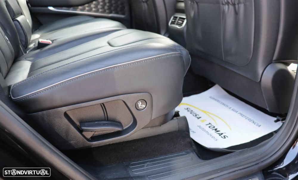 Hyundai Santa Fe 1.6 T-GDI PHEV Vanguard - 19