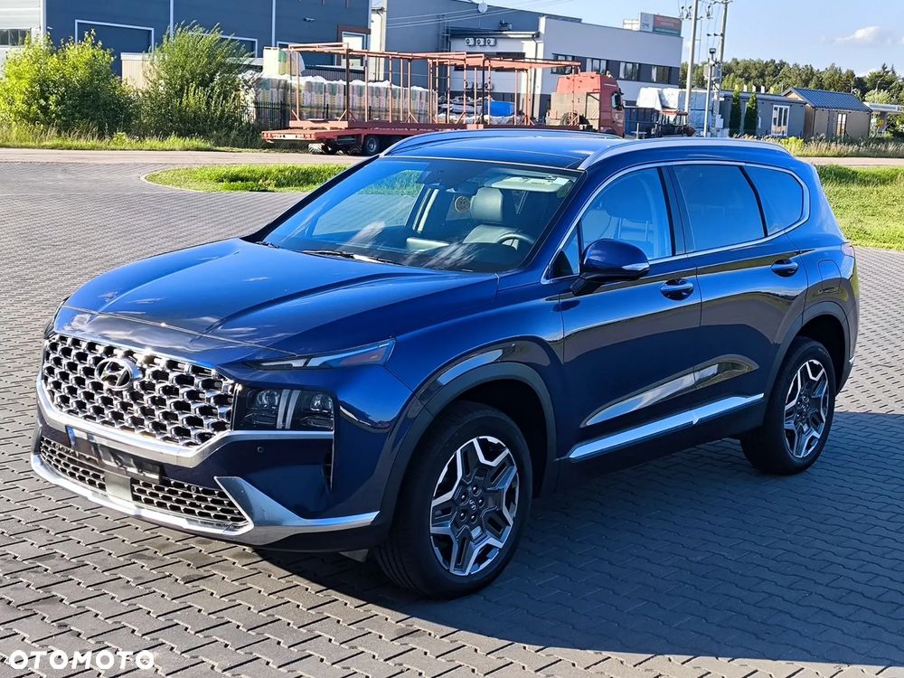 Hyundai Santa Fe - 3