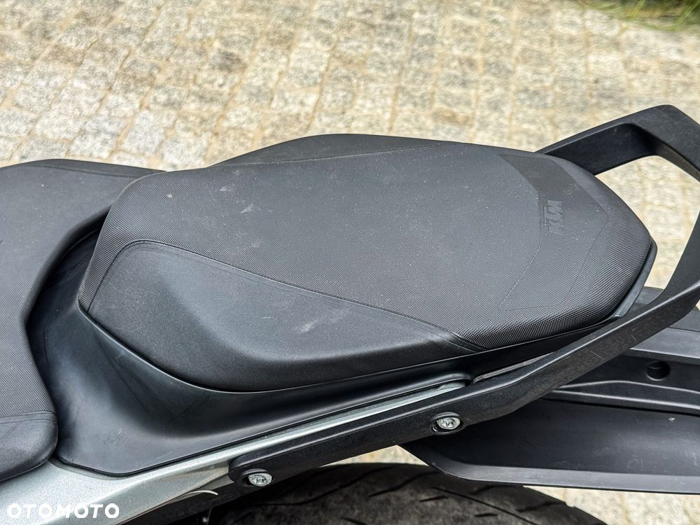 KTM Duke 790 - 16