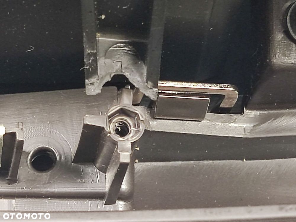 JEEP GRAND CHEROKEE WK2 16-21r Panel Tunelu Środkowego BRĄZ - 12