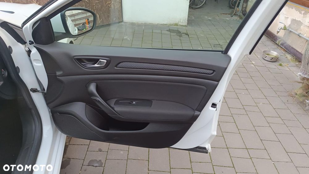 Renault Megane 1.3 TCe FAP Business - 8