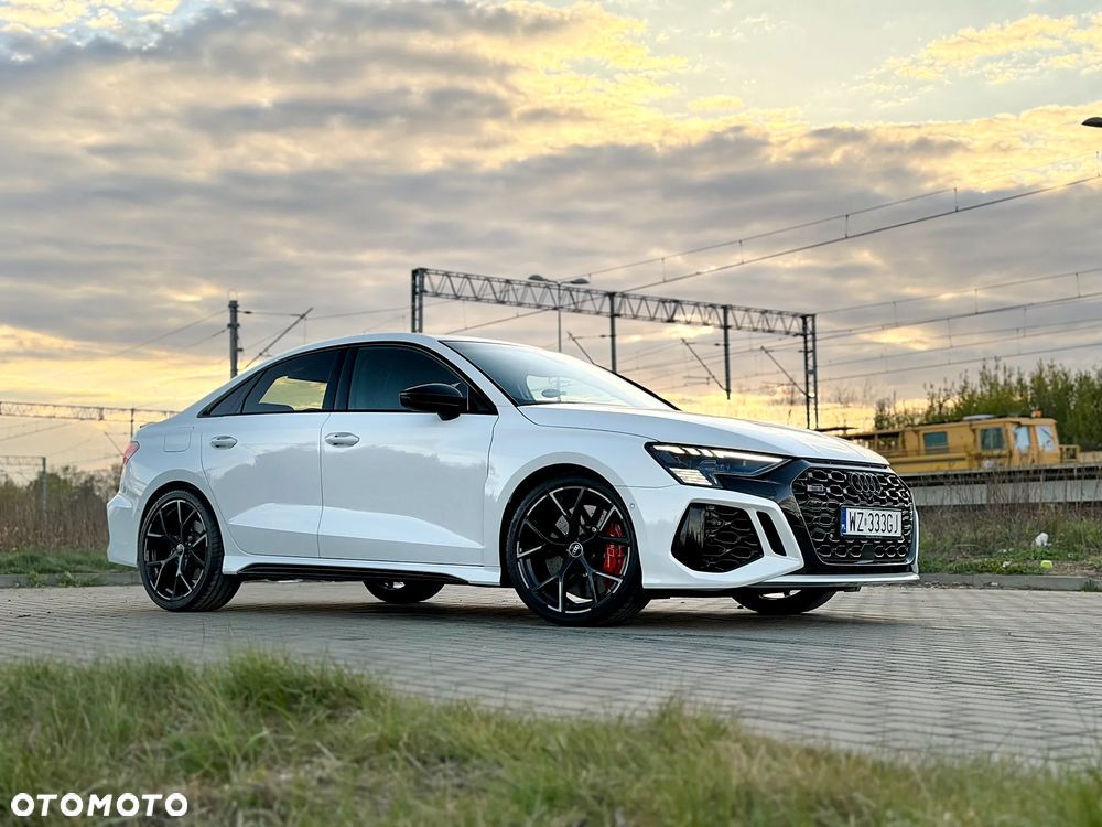 Audi RS3 Limousine TFSI Quattro S tronic - 18