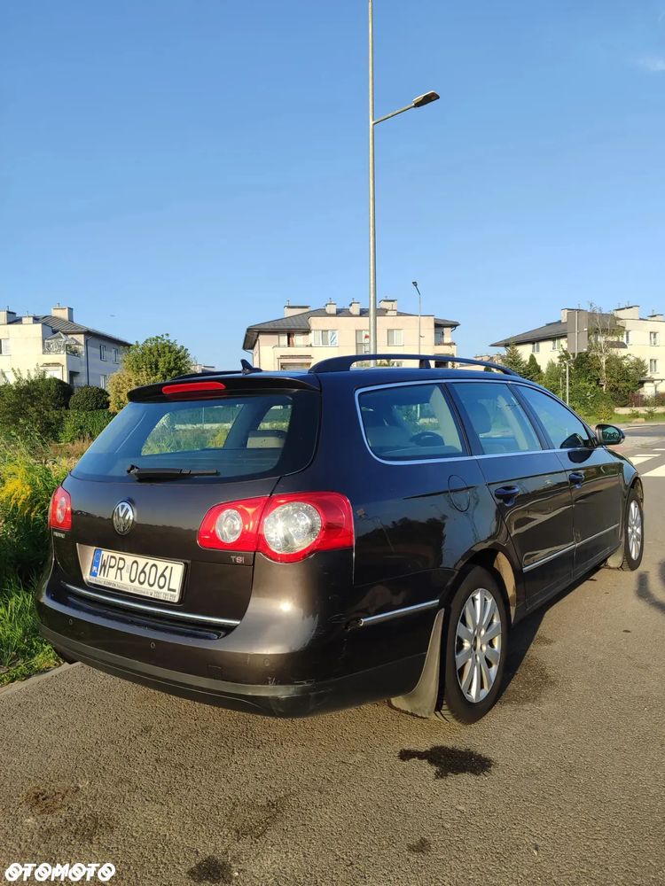 Volkswagen Passat 1.8 TSI Comfortline - 4