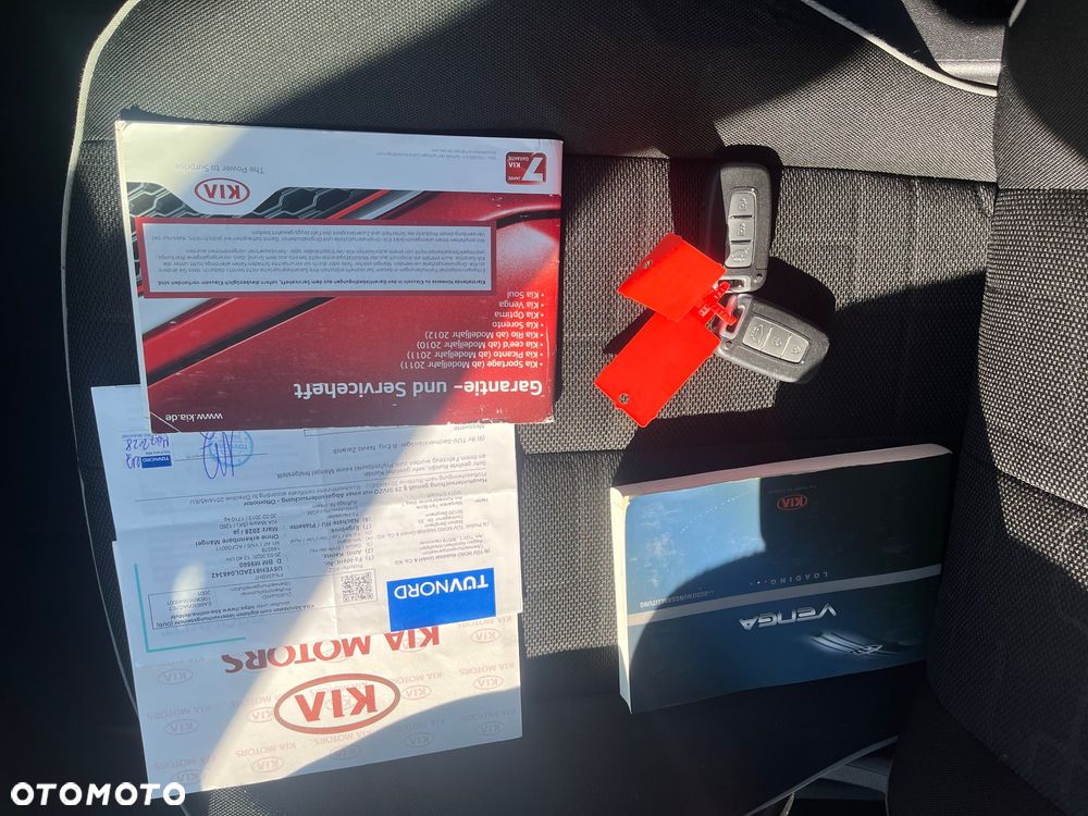 Kia Venga 1.6 CVVT Titanium Collection - 26