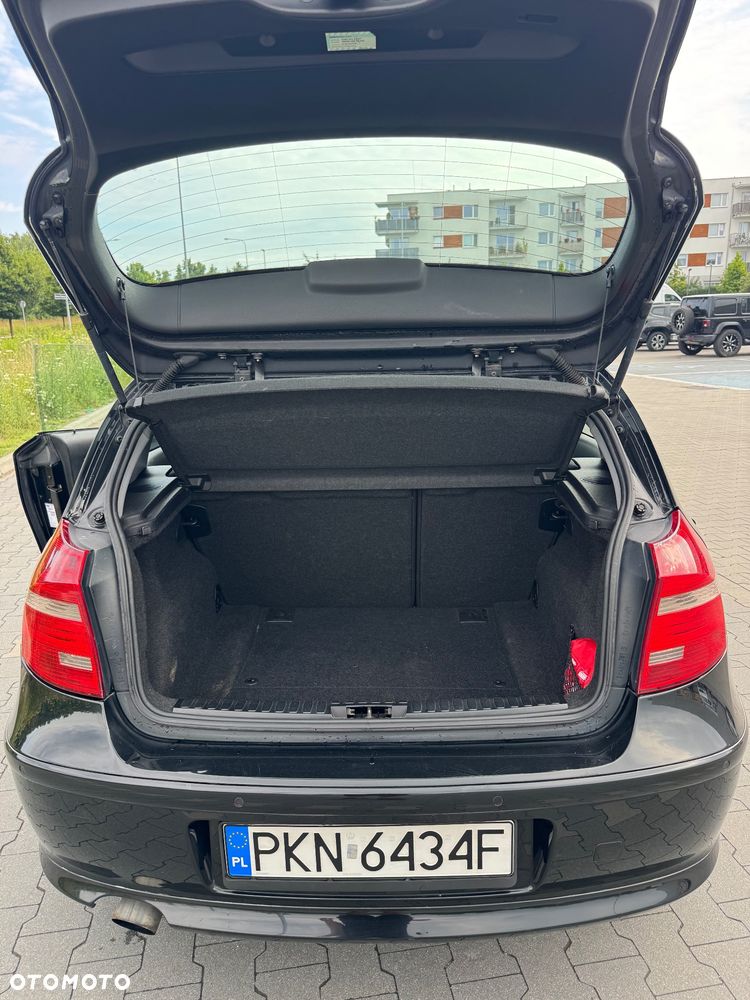 BMW Seria 1 118d DPF - 10