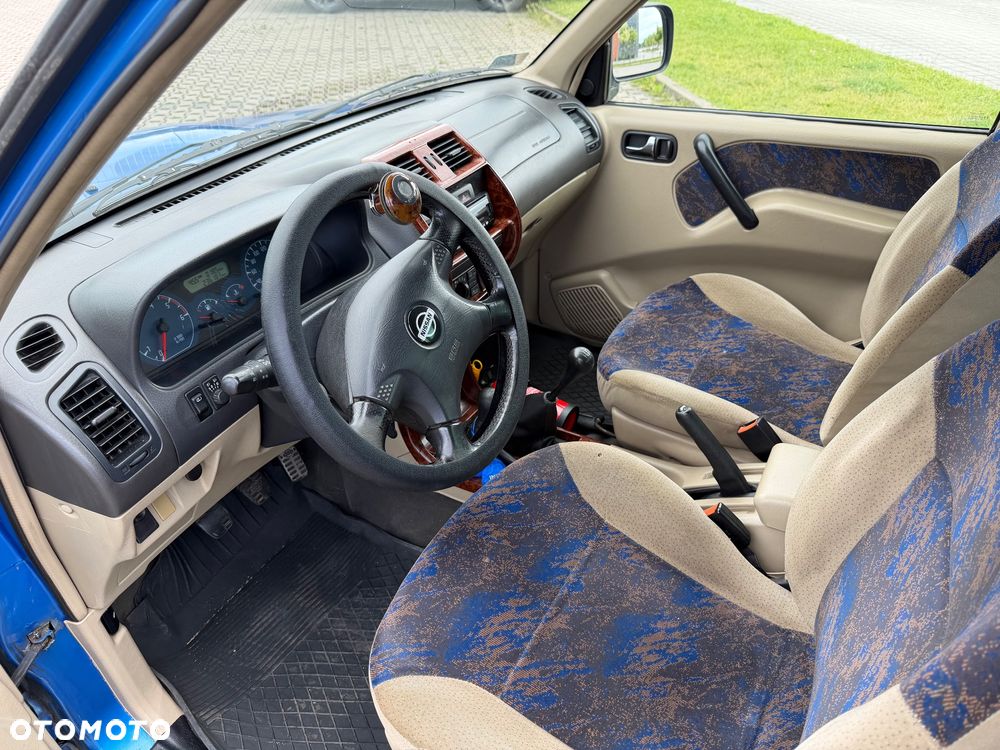 Nissan Terrano 2.7 TDi Luxury - 13