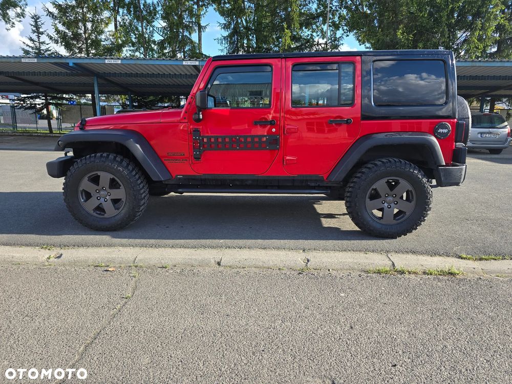 Jeep Wrangler - 11