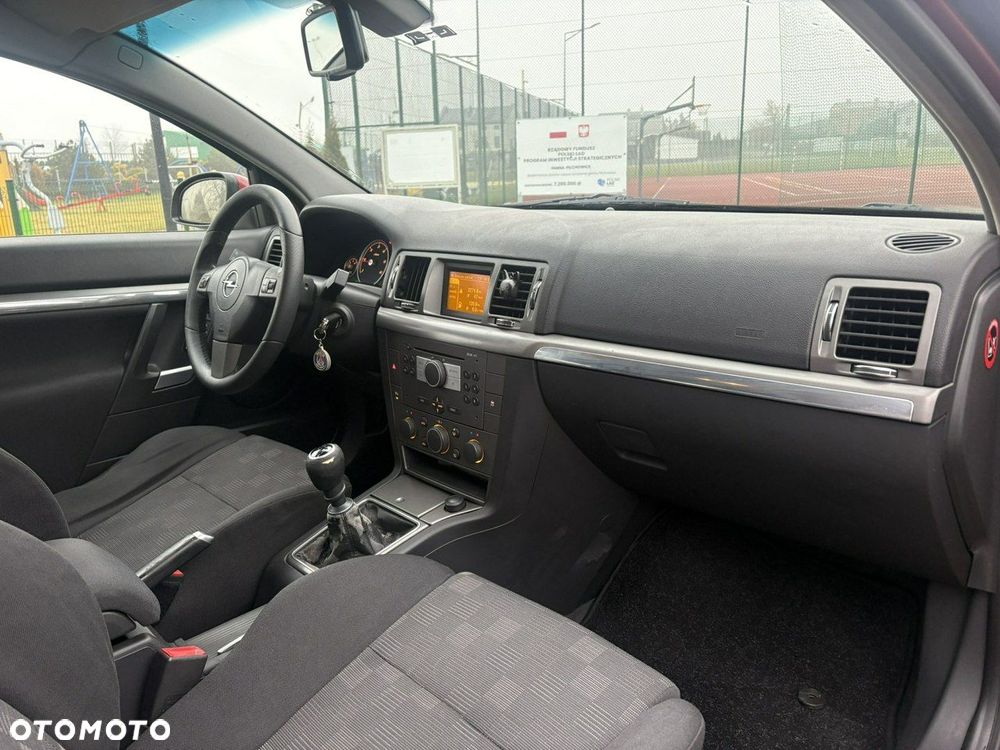 Opel Vectra 1.9 CDTI Sport / GTS - 12