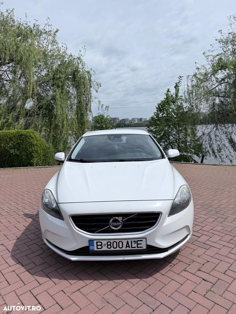 Volvo V40 D4 VEA Momentum - 6