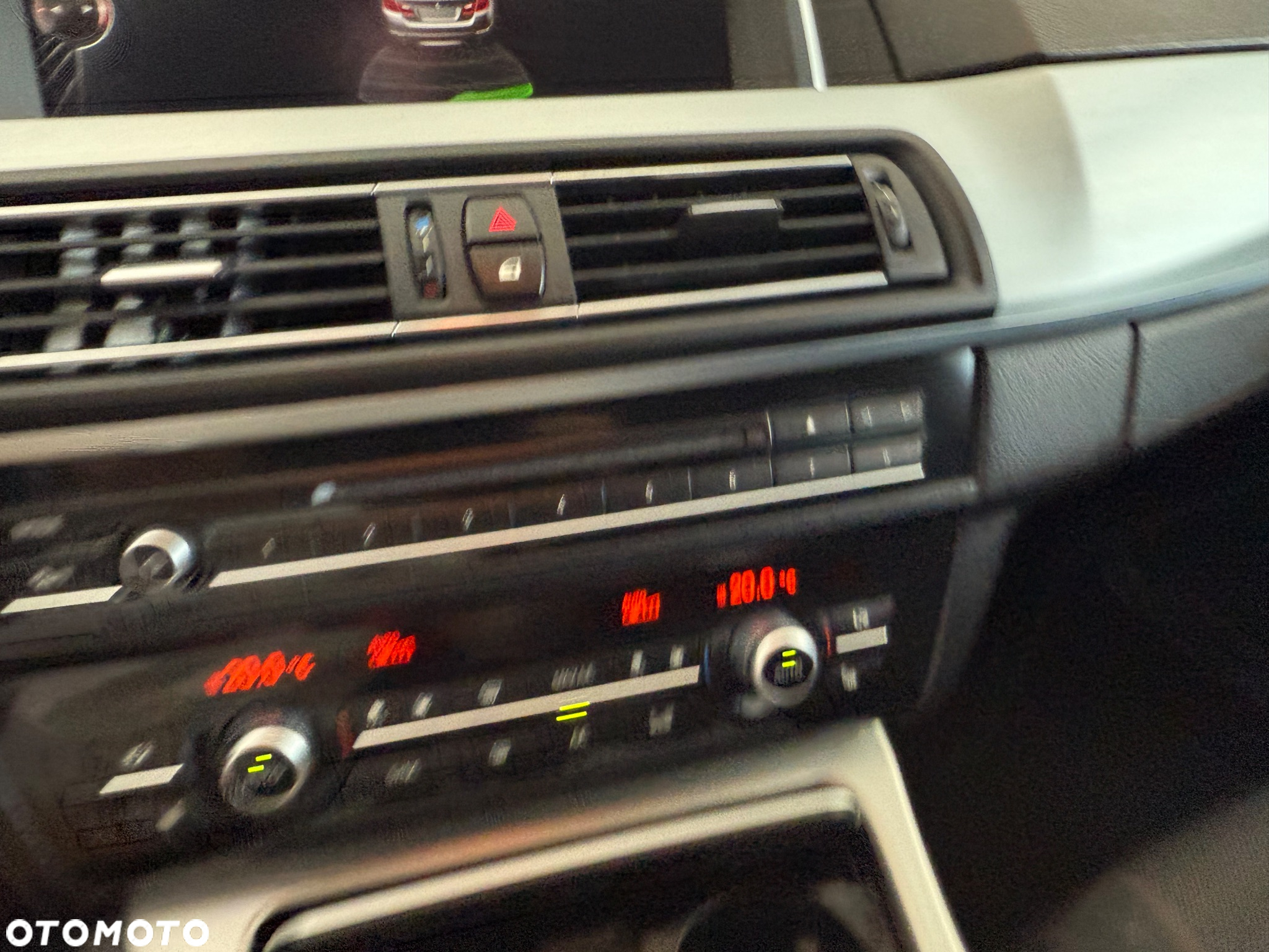 BMW Seria 5 520d - 17