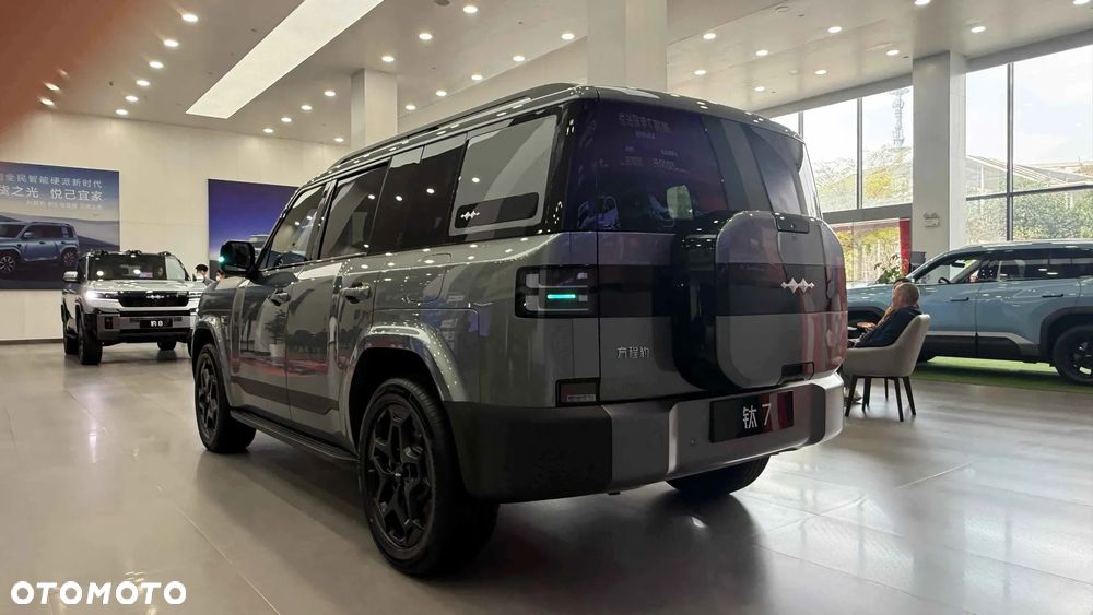 BYD Leopard 7 - 3