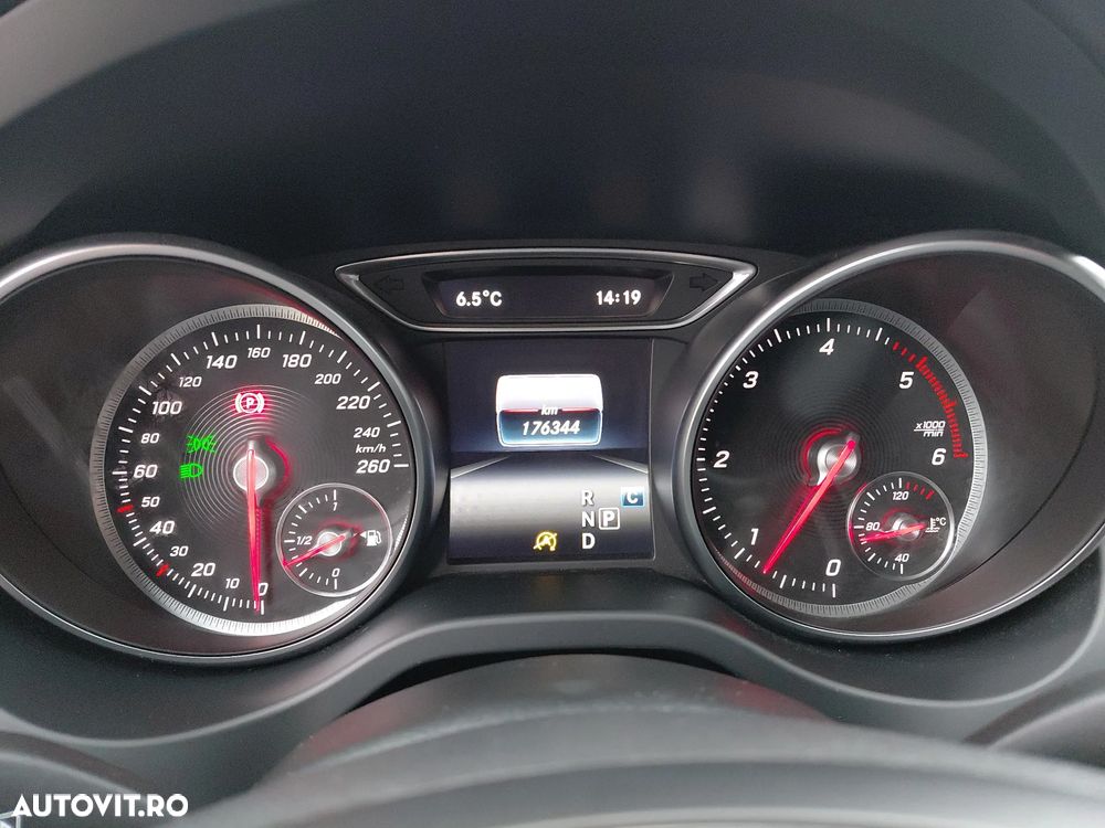 Mercedes-Benz GLA 200 d Aut. - 11