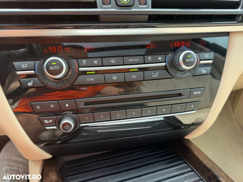 BMW X5 xDrive30d - 12