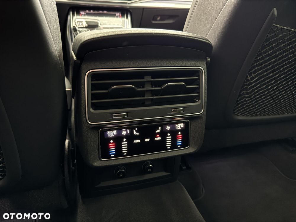 Audi Q8 45 TDI mHEV Quattro Tiptronic - 14