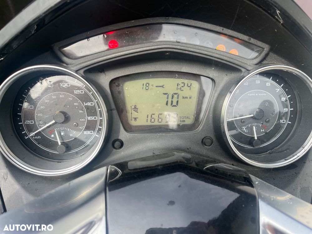 Piaggio X10 500 - 4