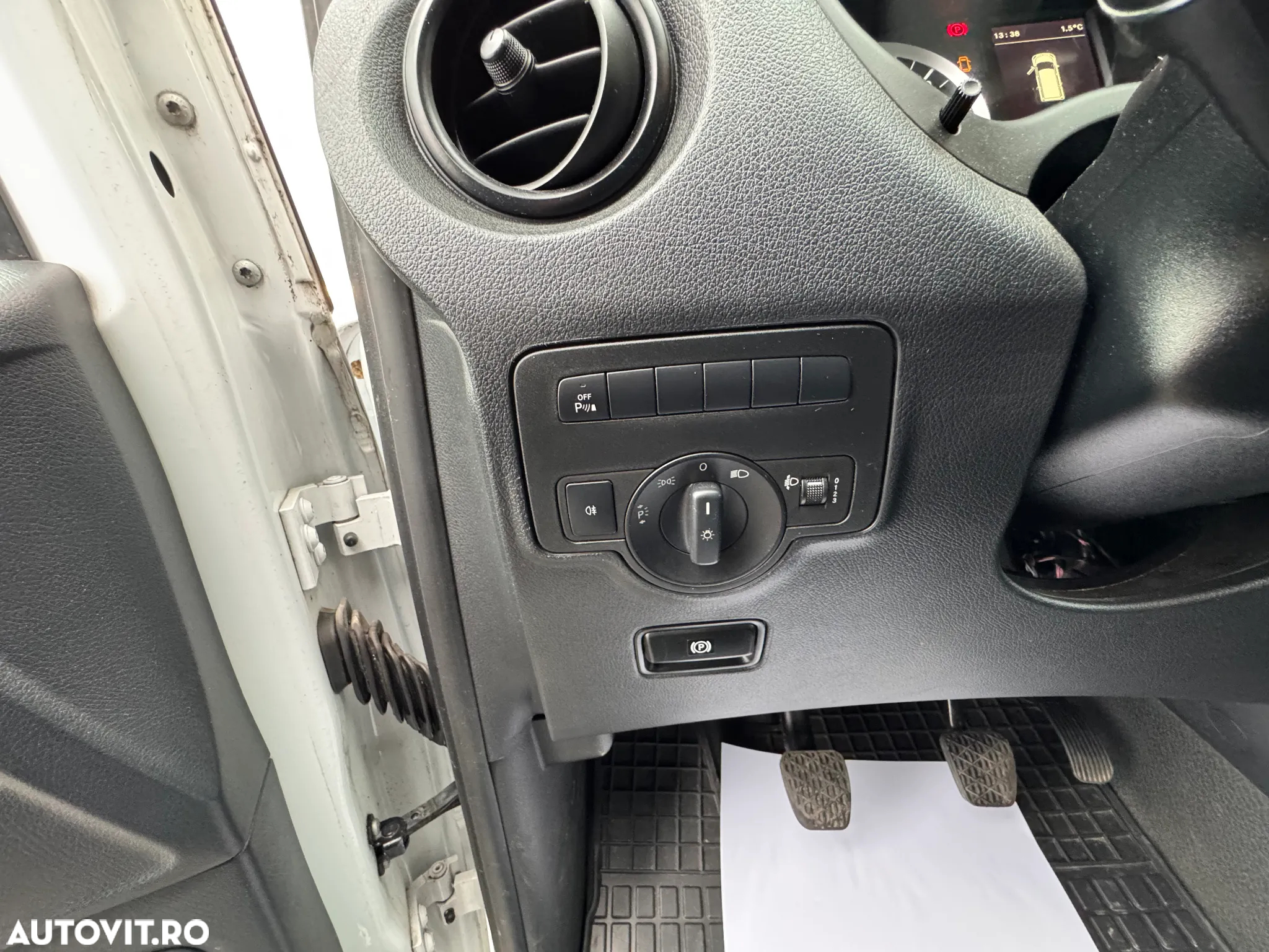 Mercedes-Benz Vito - 16