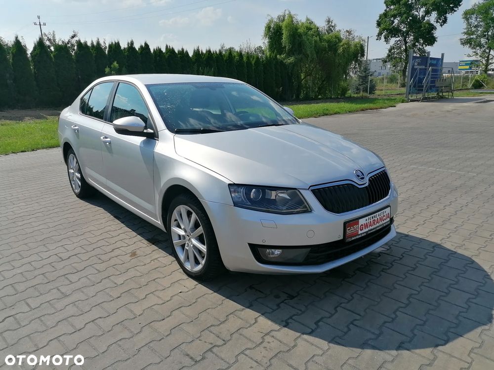 Skoda Octavia 1.8 TSI Style DSG - 4