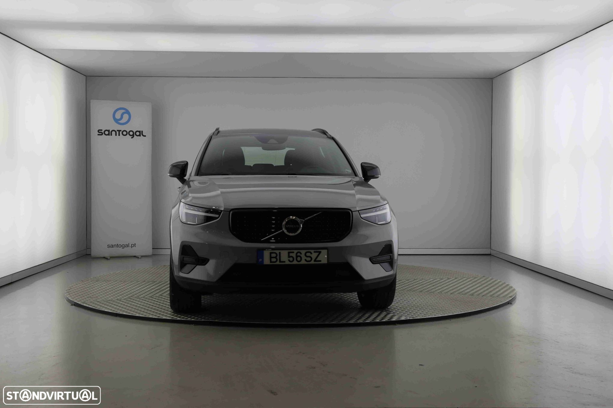 Volvo XC 40 1.5 T2 Plus Dark Auto - 2