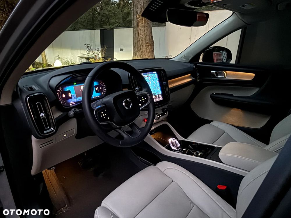 Volvo XC 40 B5 B AWD R-Design - 9
