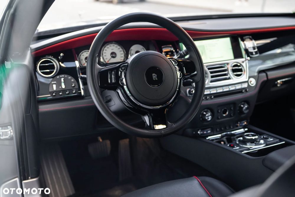 Rolls-Royce Wraith Standard - 24