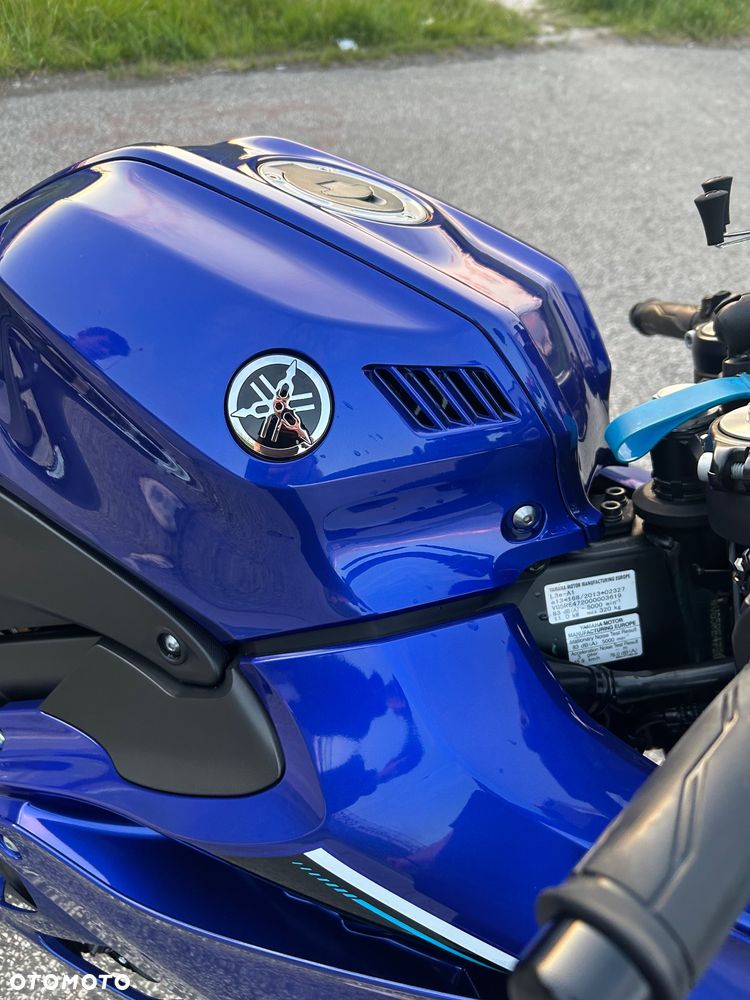 Yamaha YZF - 10