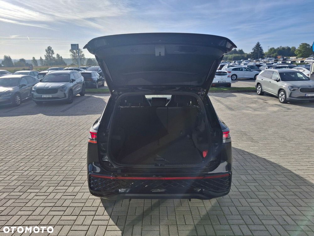 Volkswagen Tayron 2.0 TSI 4Mot R-Line Plus DSG - 12