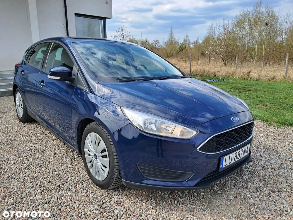 Ford Focus - 34