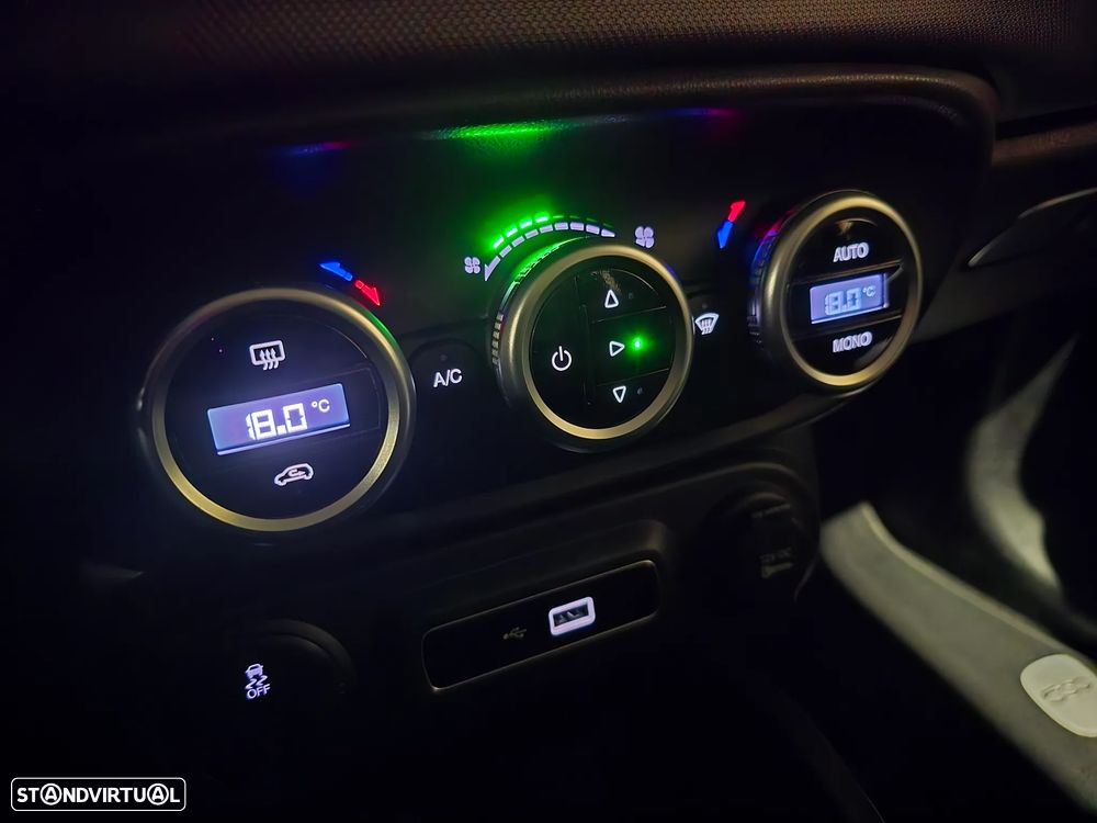 Fiat 500L 1.6 Multijet S&S Lounge - 28